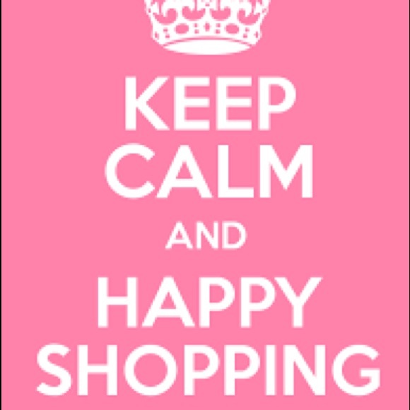 💜Welcome to my closet y’all!!💜 - Picture 5 of 5